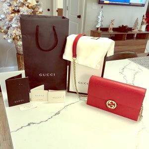 GUCCI Calfskin Interlocking G Wallet On Chain